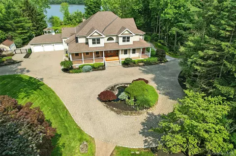55 Kinsley Grv, Orangetown, NY 10965