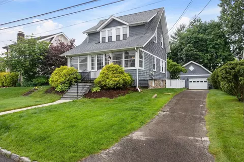 56 Anderson Ave, Scarsdale, NY 10583