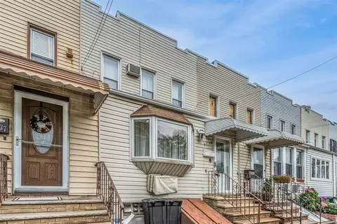 6739 Cooper Ave, New York, NY 11385