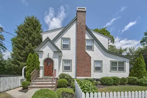 32 Brookdale Ave, White Plains, NY 10603
