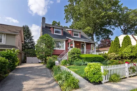 91 Shelley Ave, Yonkers, NY 10701