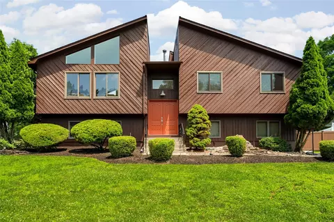 42 Walter Dr, Stony Point, NY 10980
