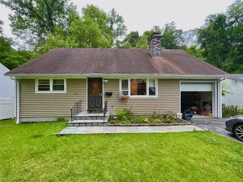 20 Pine Ave, Ossining, NY 10562 photo 1
