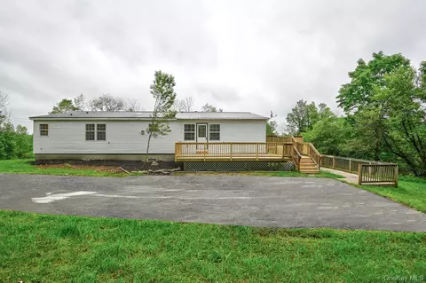 386 Airport Rd, Liberty, NY 12754