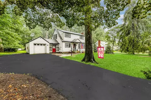 5 Woodland Pl, Ramapo, NY 10952