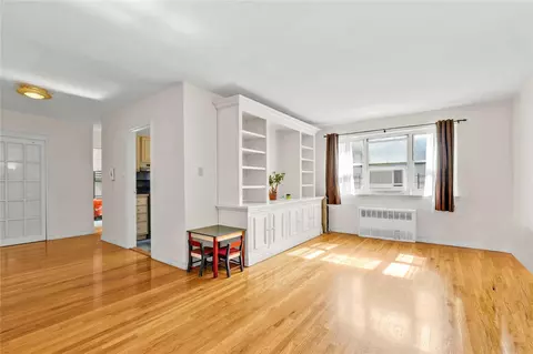 29-49 137 St #2H, Flushing, NY 11354