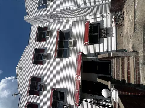 889 E 169th St, New York, NY 10459 photo 1