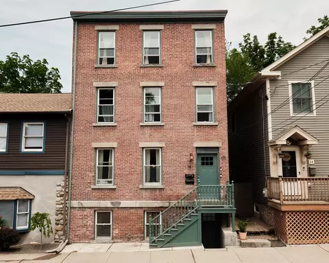 16 E Parmenter St, Newburgh, NY 12550
