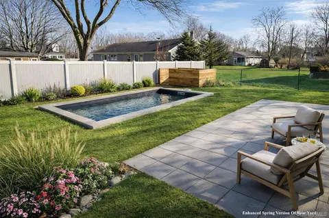 130 Sunset Ln, Southold, NY 11971