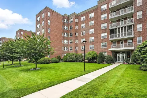 1255 North Ave #2F, New Rochelle, NY 10804