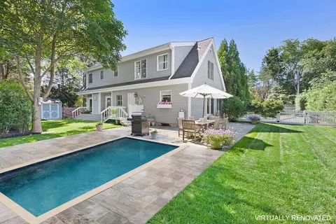 91 Howell St, Southampton, NY 11968