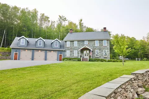 382 Benton Hollow Rd, Woodbourne, NY 12788