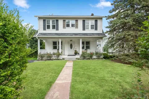 36 Bryant Ave, White Plains, NY 10605