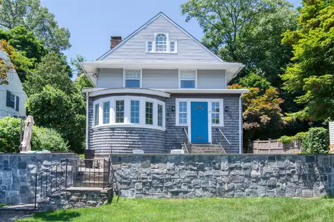 37 Tanglewylde Ave, Bronxville, NY 10708