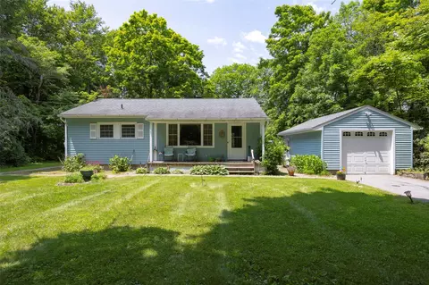465 Clinton Hollow Rd, Clinton, NY 12578