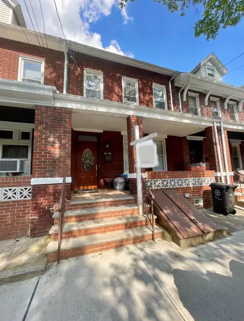 7863 79th Ln, New York, NY 11385