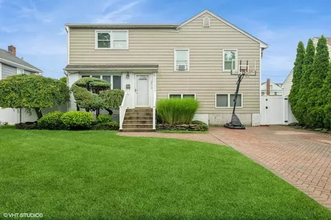 3719 Sarah Dr, Wantagh, NY 11793