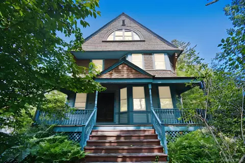 147 N Fulton Ave, Mount Vernon, NY 10550