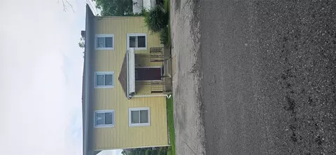 44 Church St, Marlboro, NY 12542