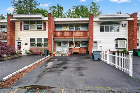 114 Halgren Cres, Haverstraw, NY 10927