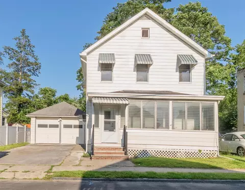 14 Staples St, Kingston, NY 12401