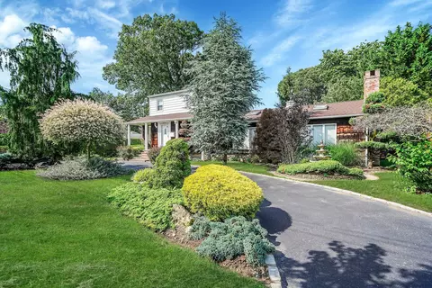 2137 Village Dr, East Meadow, NY 11554