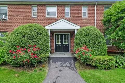 221 Schrade #2G, Briarcliff Manor, NY 10510