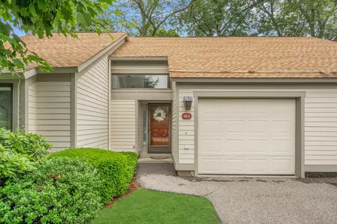 631 Heritage Hills Dr #A, Somers, NY 10589