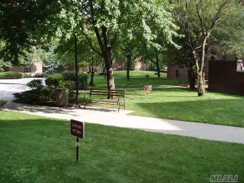 150-15 72 Rd #4G, New York, NY 11367