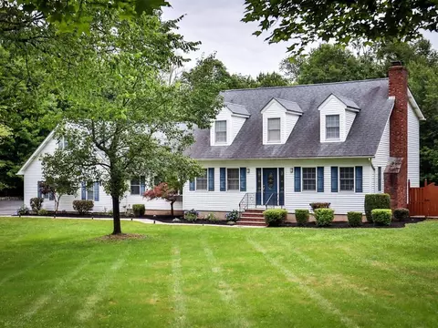 658 Ingrassia Rd, Wallkill, NY 10940