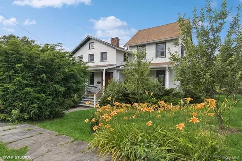 4 Dewindt St, Beacon, NY 12508