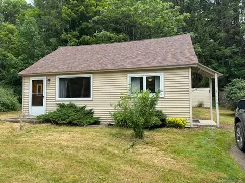 110 Beaverkill Rd, Rockland, NY 12758