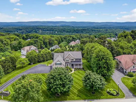 36 Ballymeade Rd, East Fishkill, NY 12533