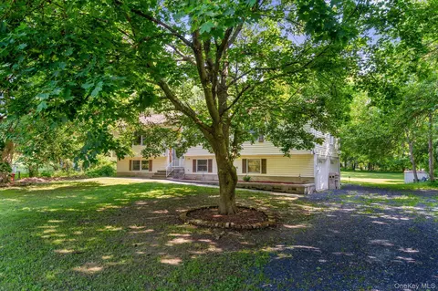 331 E Searsville Rd, Montgomery, NY 12549