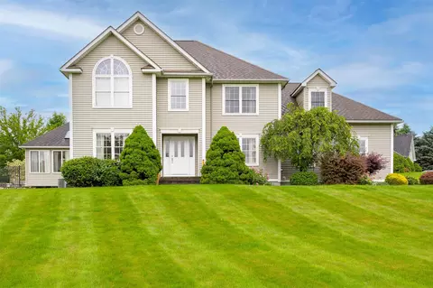 7 Frog Hollow Rd, Beekman, NY 12570
