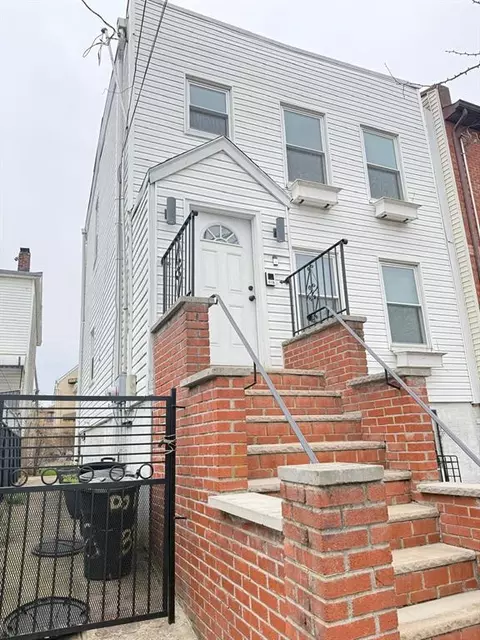 338 Hendrix St, Brooklyn, NY 11207