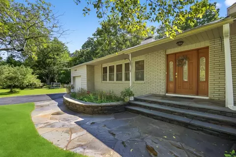 4 Mary Ann Ave, Saugerties, NY 12477