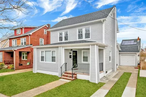 20955 112th Ave, New York, NY 11429
