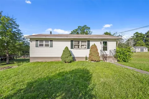 512 Riley Rd, New Windsor, NY 12553