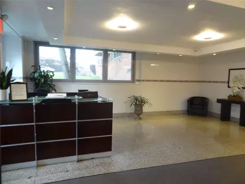 3410 De Reimer Ave #2B, New York, NY 10475