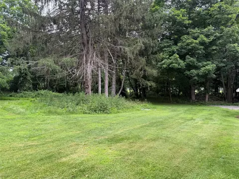 Exterior - 81 Route 82, Fishkill, NY 12524 photo 8 of 9
