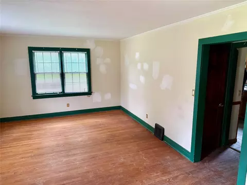 Living - 81 Route 82, Fishkill, NY 12524 photo 1 of 4