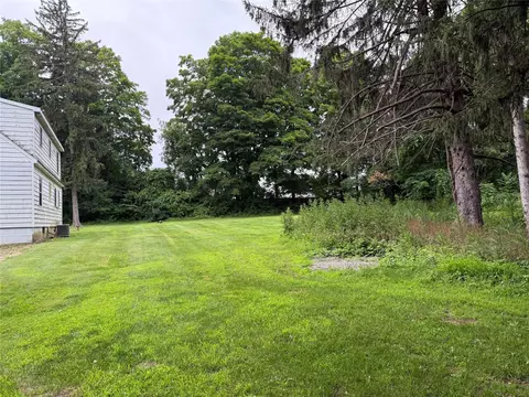 Exterior - 81 Route 82, Fishkill, NY 12524 photo 3 of 9