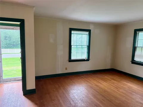 Living - 81 Route 82, Fishkill, NY 12524 photo 4 of 4