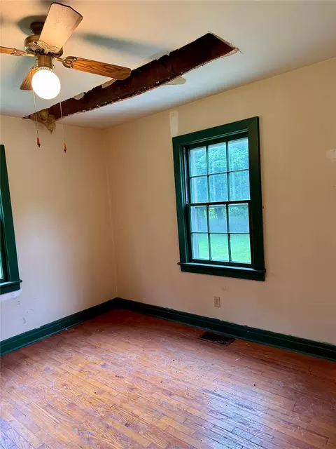 Bedroom - 81 Route 82, Fishkill, NY 12524 photo 3 of 7