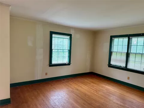 Living - 81 Route 82, Fishkill, NY 12524 photo 3 of 4