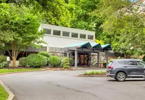 2 Fountain Ln #3P, Greenburgh, NY 10583