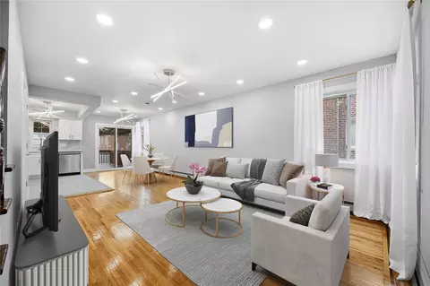 2715 Seymour Ave, New York, NY 10469