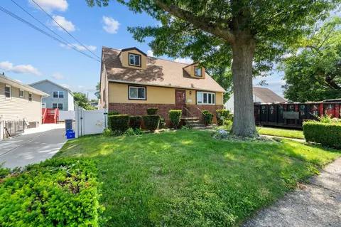 182 Frederick Ave, Roosevelt, NY 11575