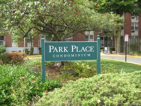 35 Park Ave #2T, Ramapo, NY 10901